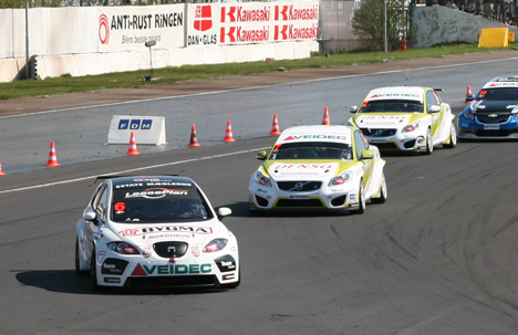 Jason Watt vinder af sæsonens første STCC løb